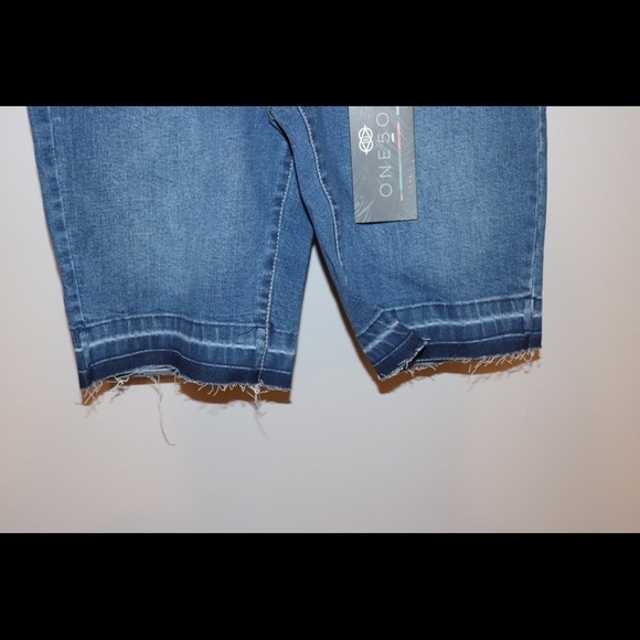 One 5 One denim jean shorts New size 6 releases hem festival concert modest New - Picture 5 of 6